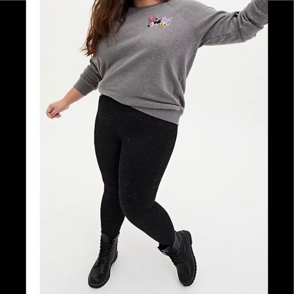 Torrid x Disney Minnie & Daisy Sweatshirt - Picture 3 of 4